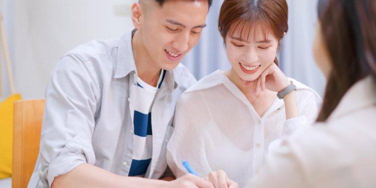 Do people who have just started working need to buy life insurance?